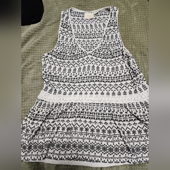Maeve by Anthropologie Ivory Peplum Tank with Black Embroidery, EUC, Medium - Picture 9 of 11